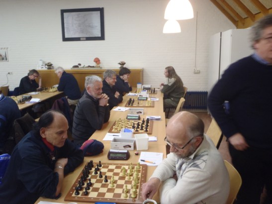 De eerste vier borden van onze tegenstander