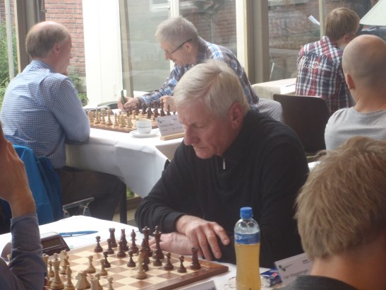 Arie zorgde voor de verrassing. Winst op FM Henk van der Poel (2246)