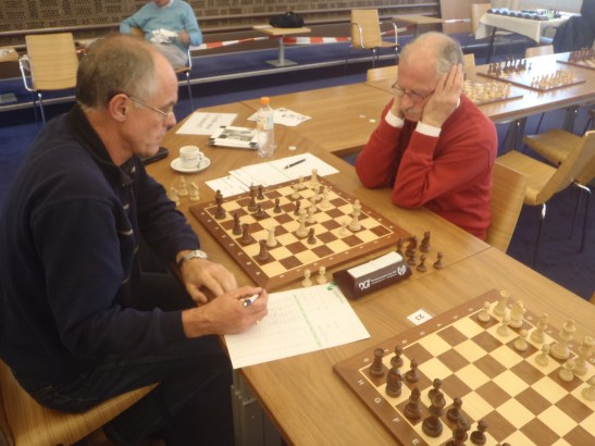 Hans Hut als hij geconcentreerd is