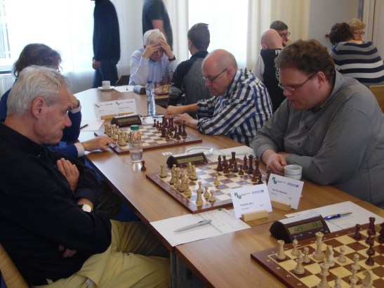 Bastiaan tegen Ben Poelstra